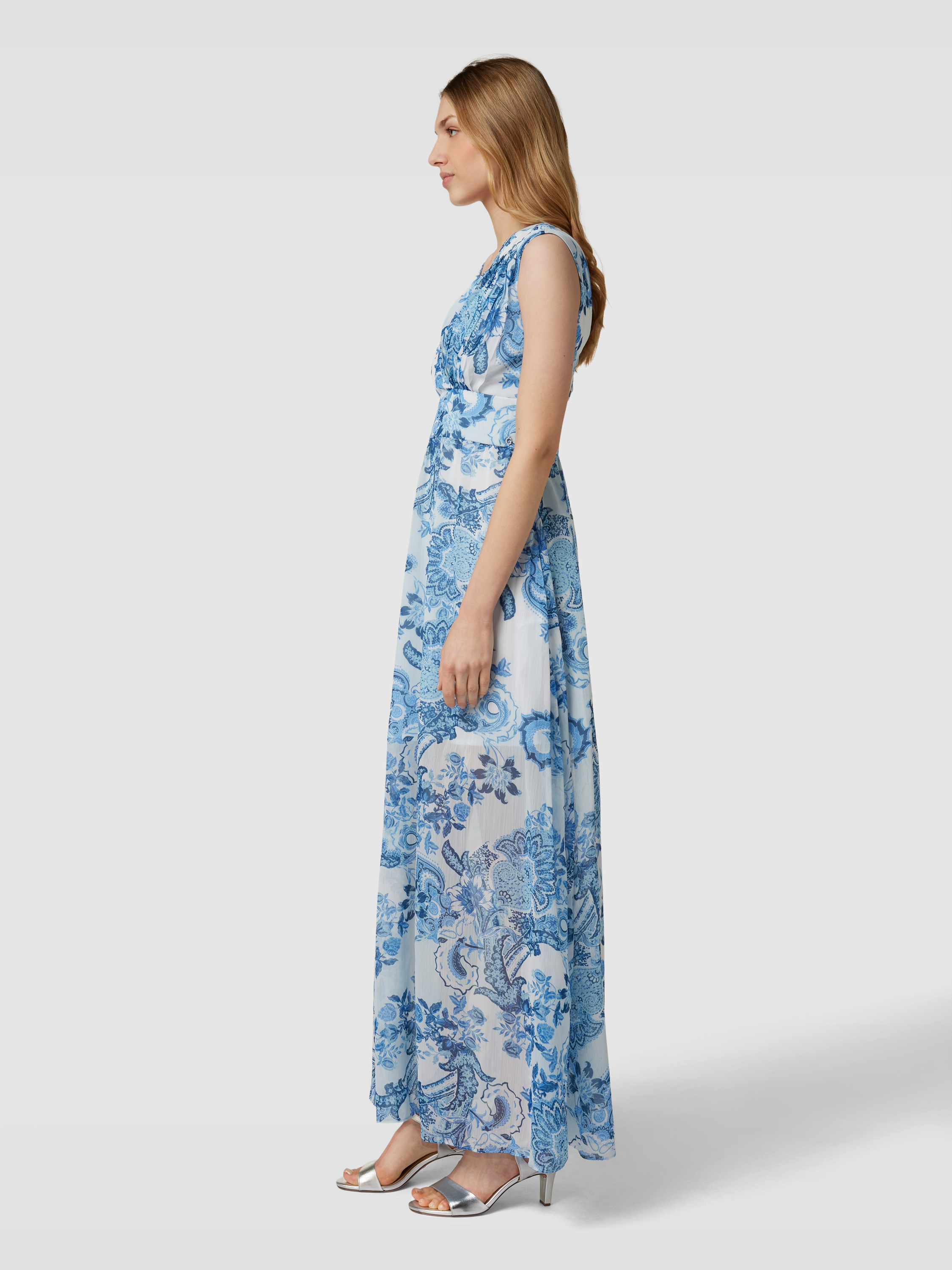 

Платье женское Guess 1738002 синее XS доставка из-за рубежа, Голубой, 1738002