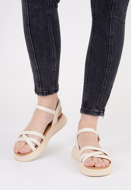 

Сандалии женские BERKONTY 00023691 белые 35 RU, Белый, 00023691