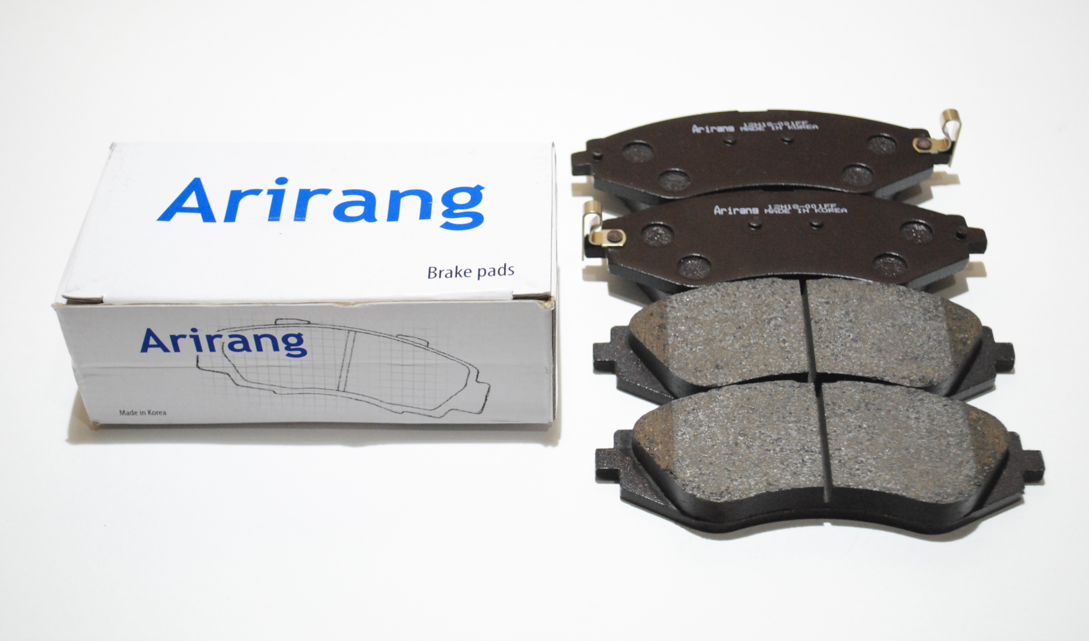 Тормозные колодки ARIRANG передние дисковые ARG281023