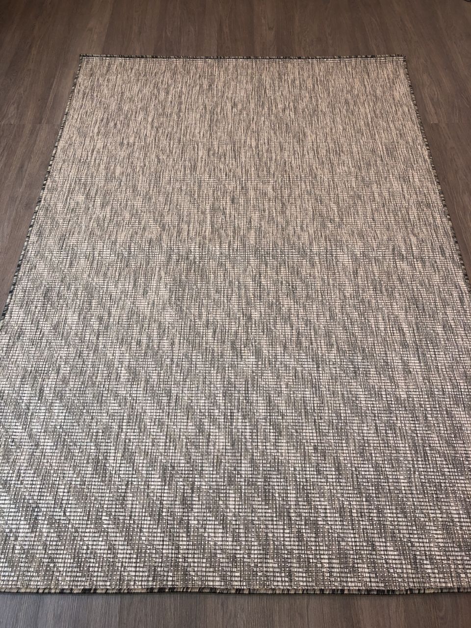 

Ковер VEGAS S112 GRAY