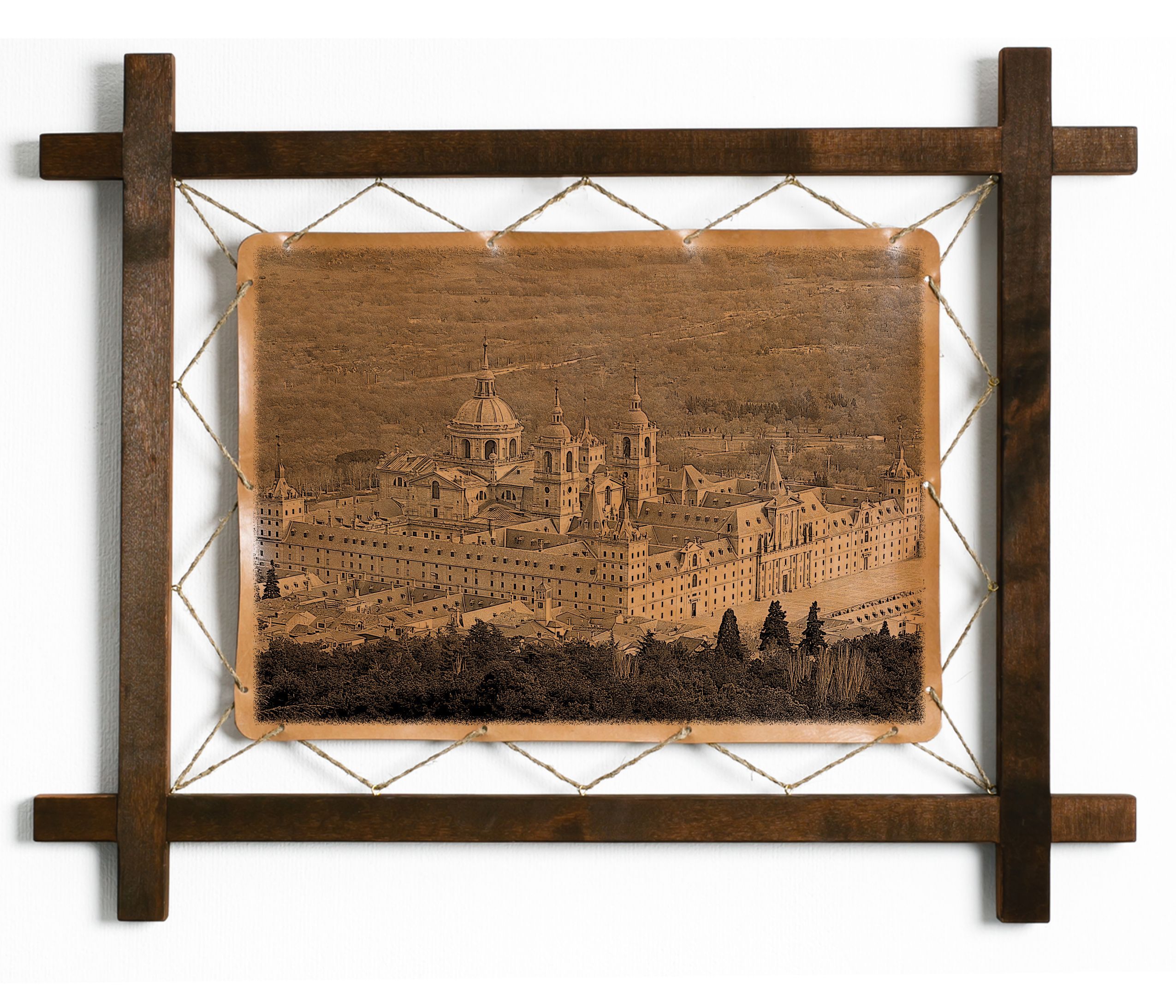 

Картина BoomGift Эскориал, Испания, гравировка на натуральной коже, 1136