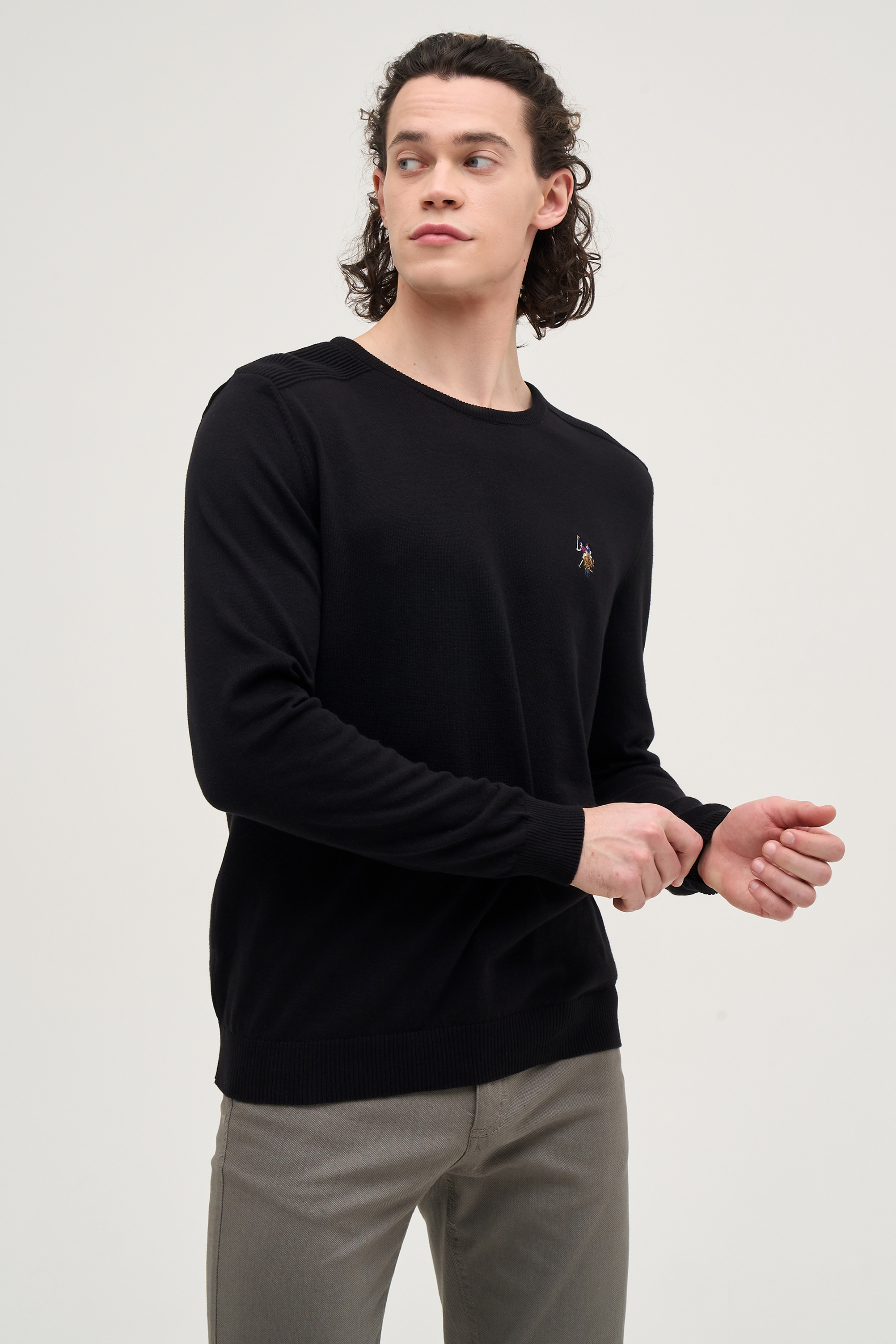 

Джемпер мужской U.S. POLO Assn. G081SZ0TK0TD01R-BSK23 черный XS, G081SZ0TK0TD01R-BSK23