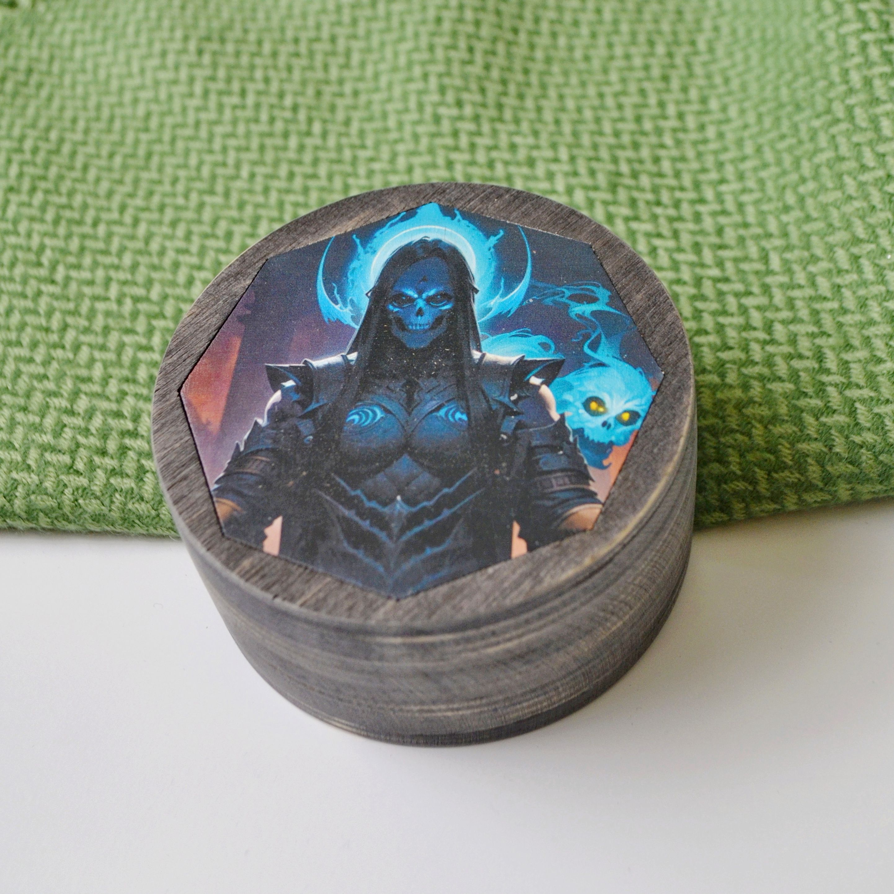 

Бокс для миниатюр днд Чудеса Леса Восставший, dungeons and dragons, pathfinder, Разноцветный