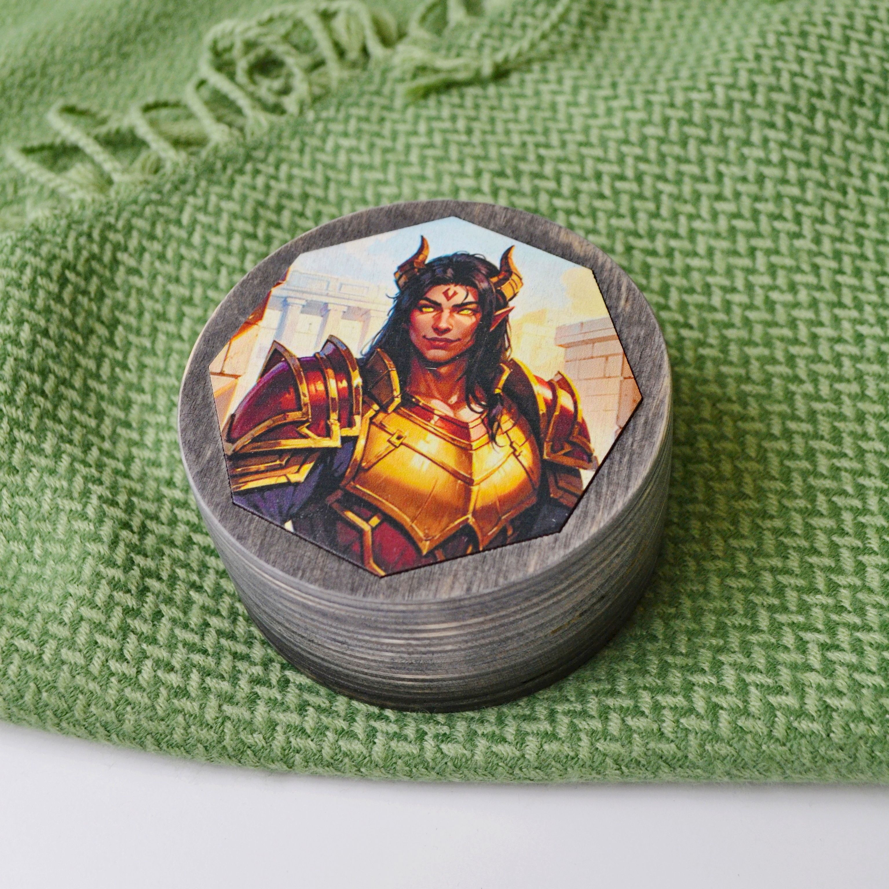 

Бокс для миниатюр днд Чудеса Леса Поборник света, dungeons and dragons, pathfinder, Разноцветный