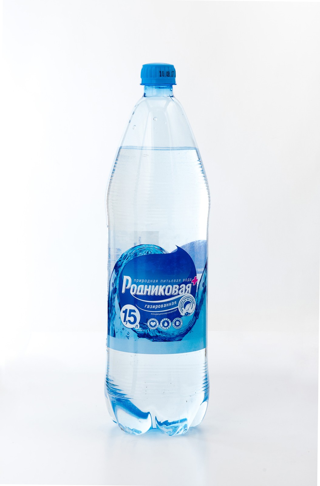 

Вода питьевая минеральная Родниковая газированная 1,5 л
