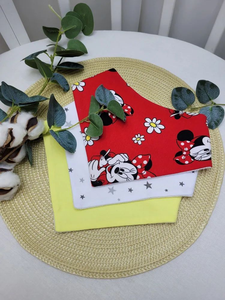 Нагрудники непромокаемые Минни + желтый + звёздочки 3шт