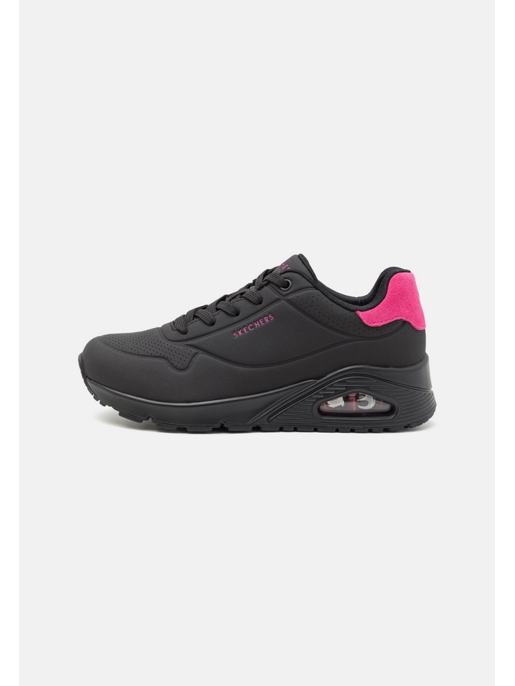 

Кроссовки женские Skechers SK111A1DS черные 35 EU, Черный, SK111A1DS