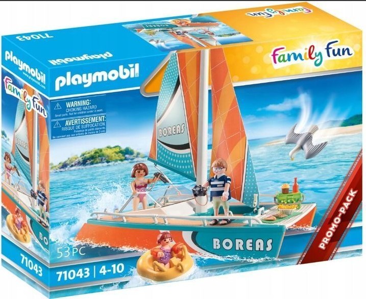 Игровой набор Playmobil Family Fun Катамаран для семейного отдыха 71043