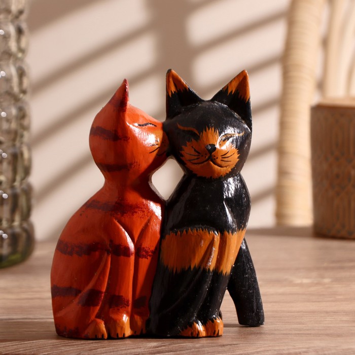 

Интерьерный сувенир Пара милых кошек 15 см