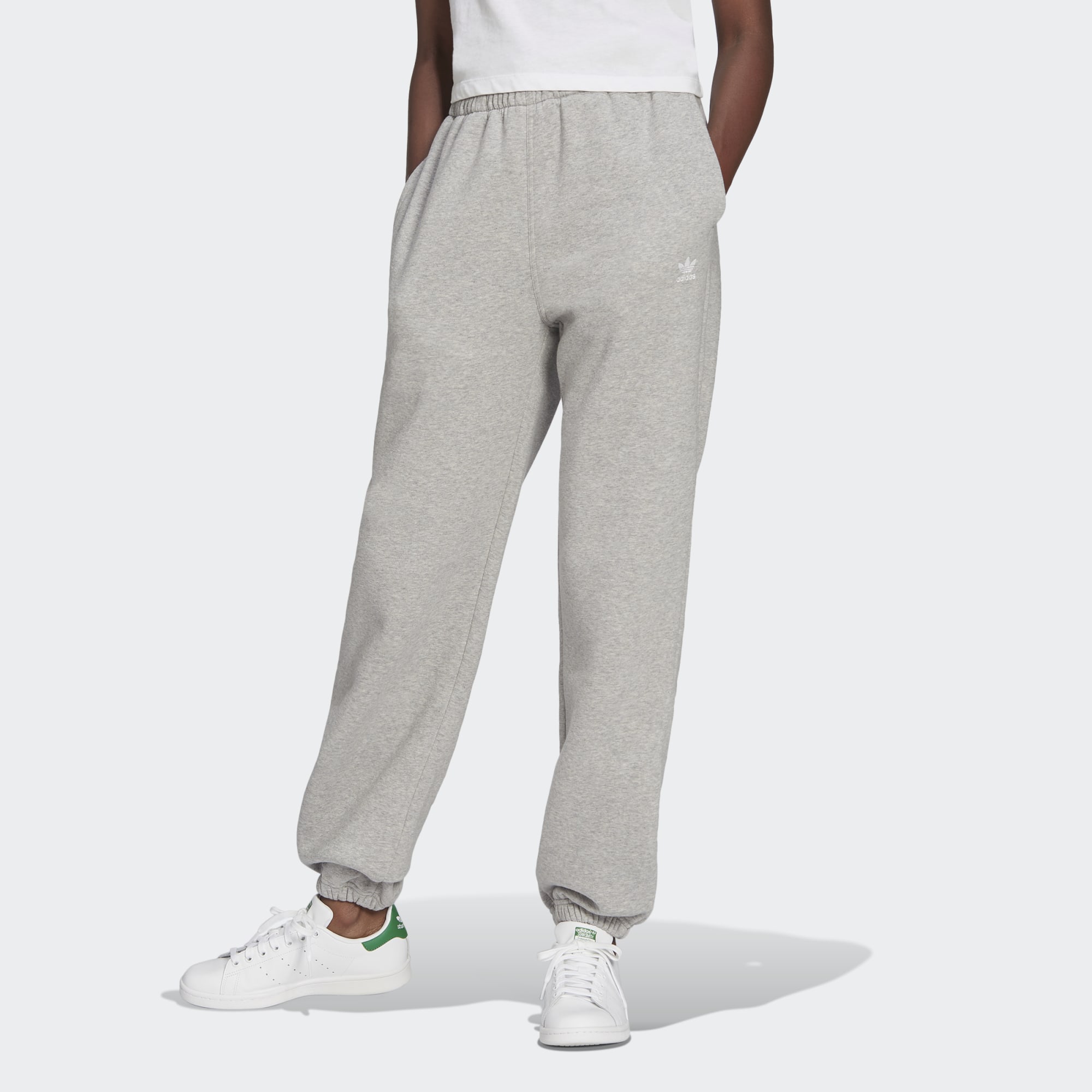 

Брюки женские Adidas HF7473 серые 40 DE, HF7473
