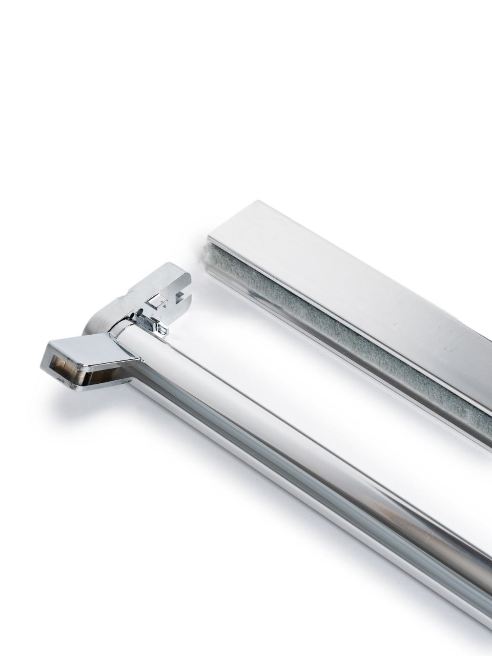 Профиль-петля ИП Кузин Р.С.  44204 2000 мм, хром