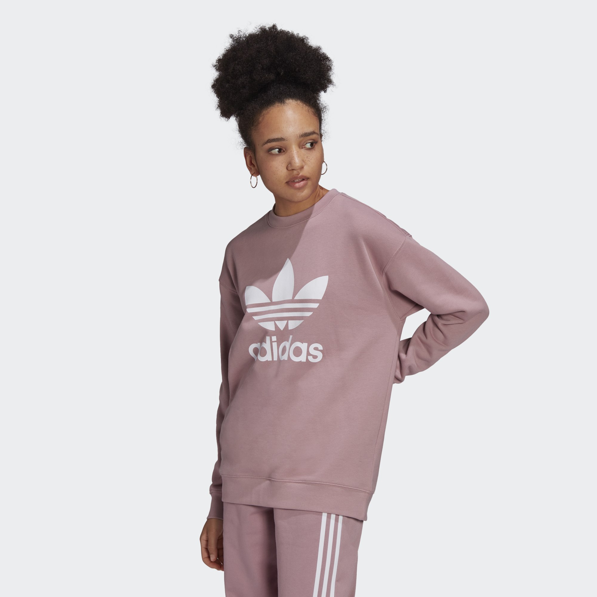 

Свитшот женский Adidas HE9536 розовый 36 EU, HE9536