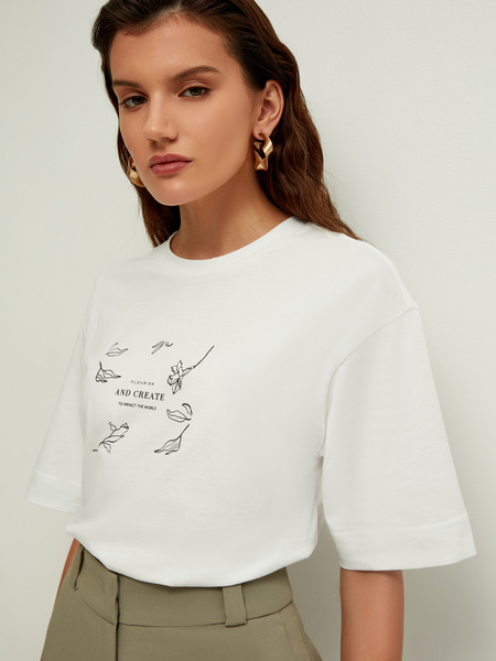 

Футболка женская ZARINA 2367532432 белая XL, 2367532432