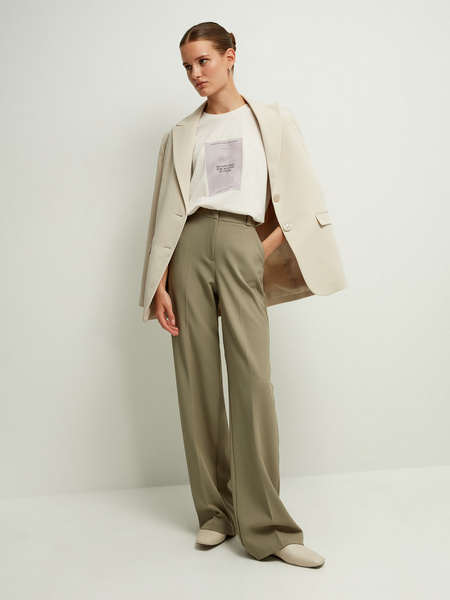 

Футболка женская ZARINA 2367546446 бежевая XS, 2367546446
