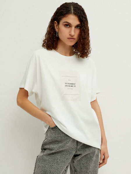 

Футболка женская ZARINA 2367546446 белая XS, 2367546446