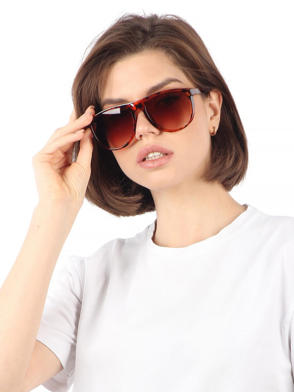 Солнцезащитные очки женские Pretty Mania DD064 коричневые
