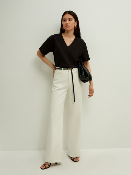 

Футболка женская ZARINA 2265548455 черная XS, 2265548455