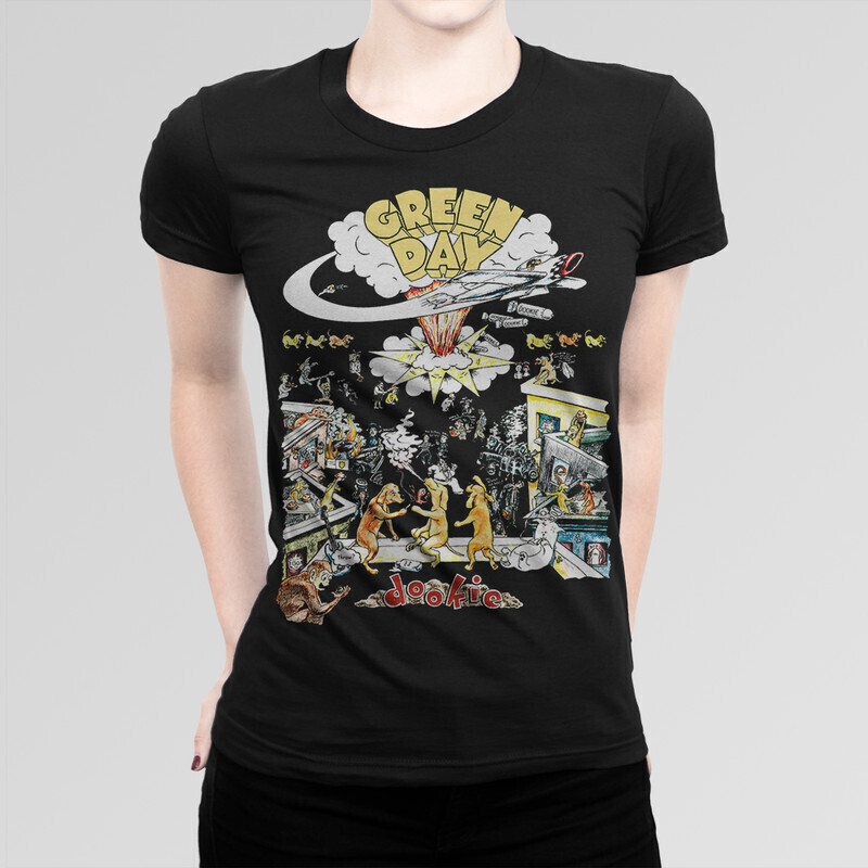 

Футболка женская Dream Shirts Green Day 1000657-1 черная L, Черный, Green Day 1000657-1