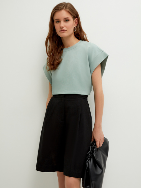 

Футболка женская ZARINA 2265530430 зеленая XS, 2265530430