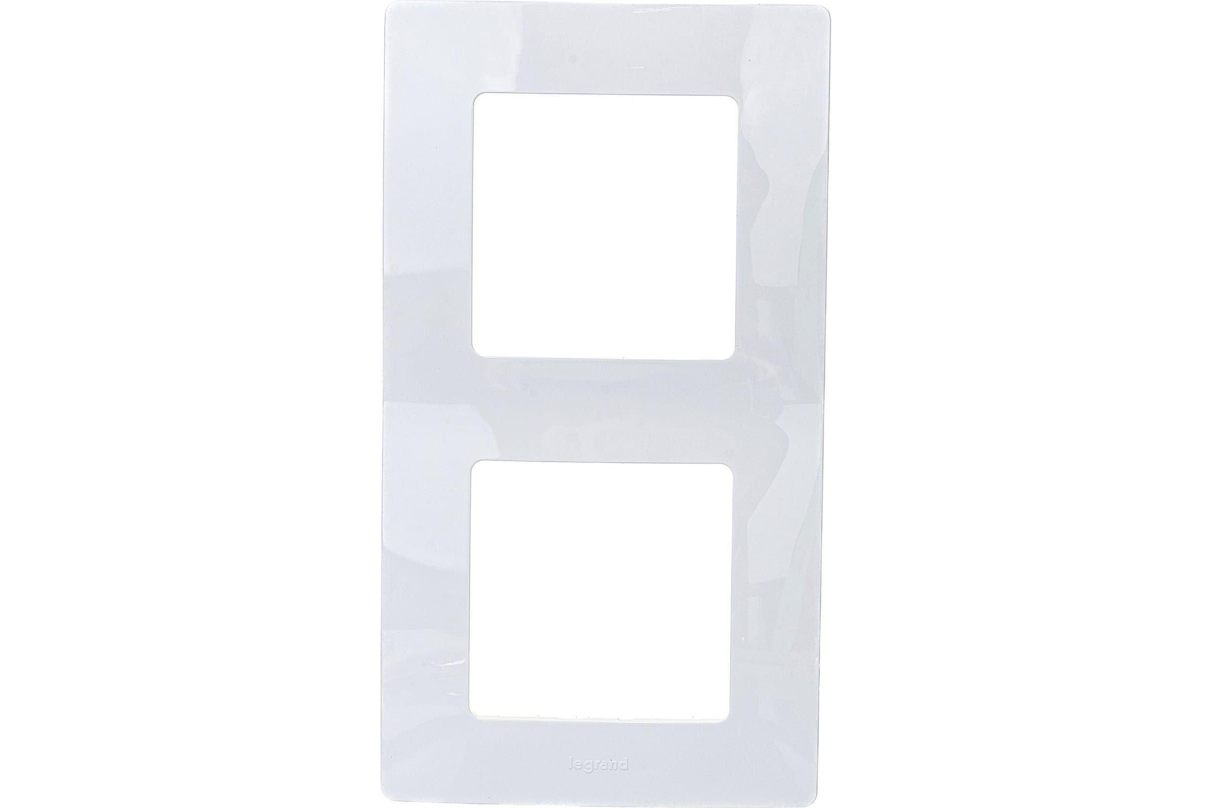 

Legrand Etika 2 поста White 672502, Белый