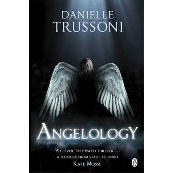 

Angelology / Danielle Trussoni