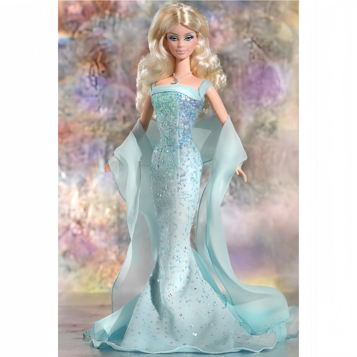 

Кукла Барби коллекционная MARCH AQUAMARINE BIRTHSTONE BLONDE 2002