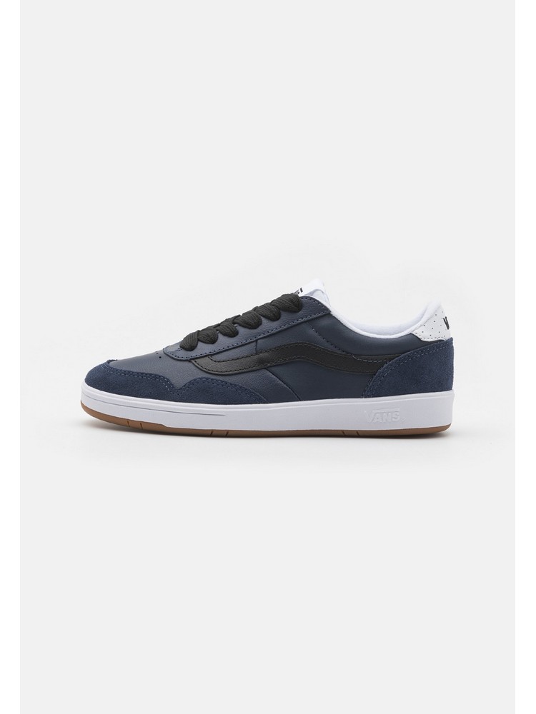 

Кеды унисекс VANS VA215O0CM черные 38 EU, Черный, VA215O0CM