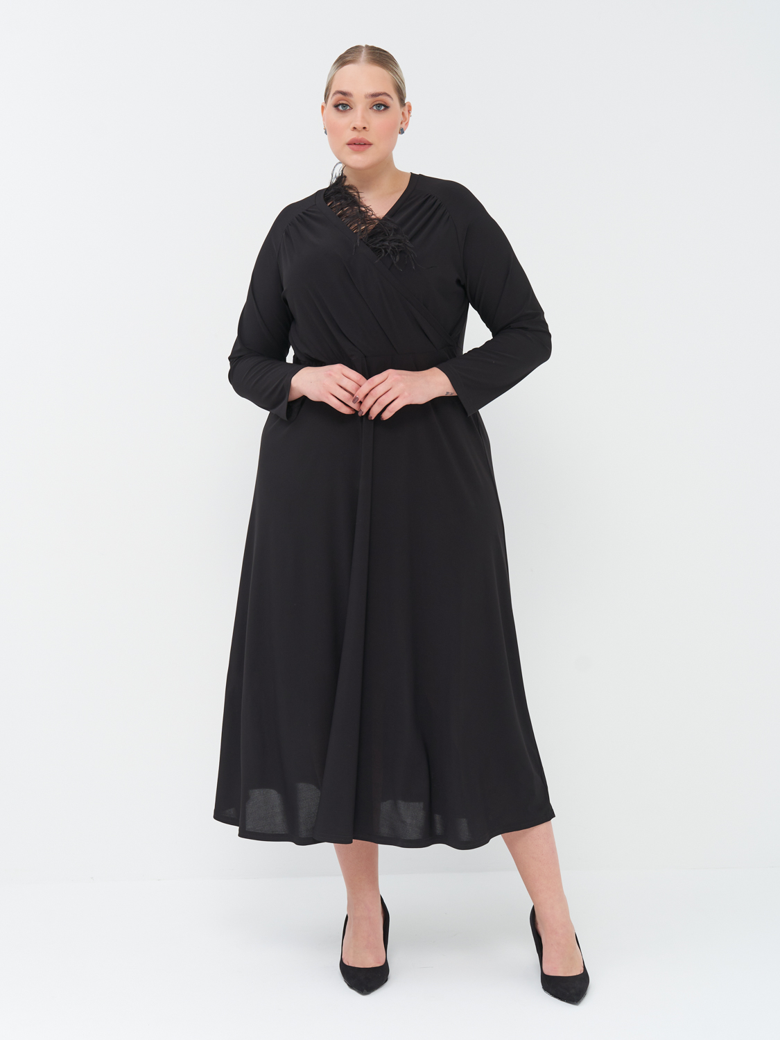 

Платье женское ARTESSA PP03807BLK01 черное 60-62 RU, Черный, PP03807BLK01
