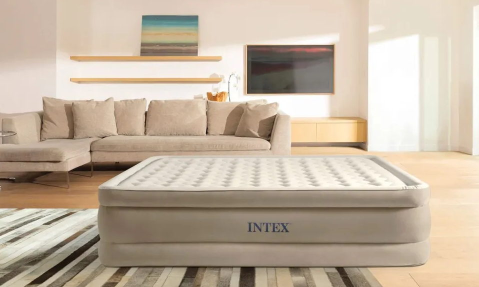 Надувная кровать Intex Ultra plush airbed встроенный насос 64428 152х203х46 см