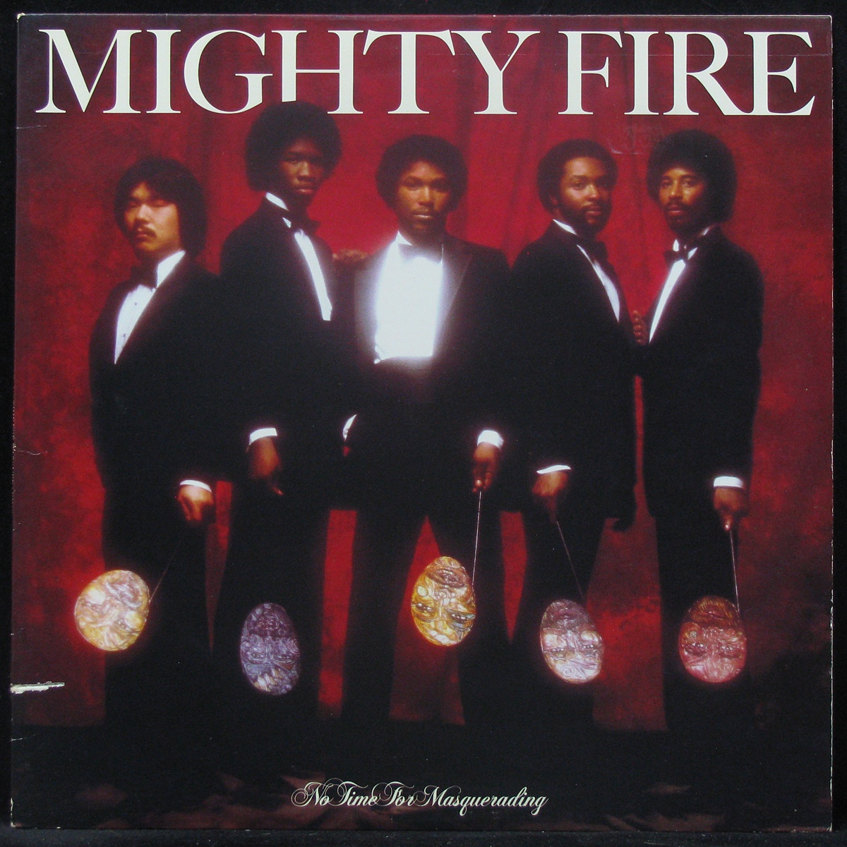 

LP Mighty Fire - No Time For Masquerading Elektra (304833)