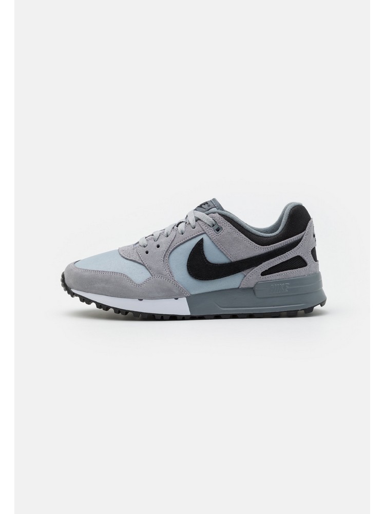 

Кроссовки унисекс Nike NI442A050 серые 48.5 EU, Серый, NI442A050