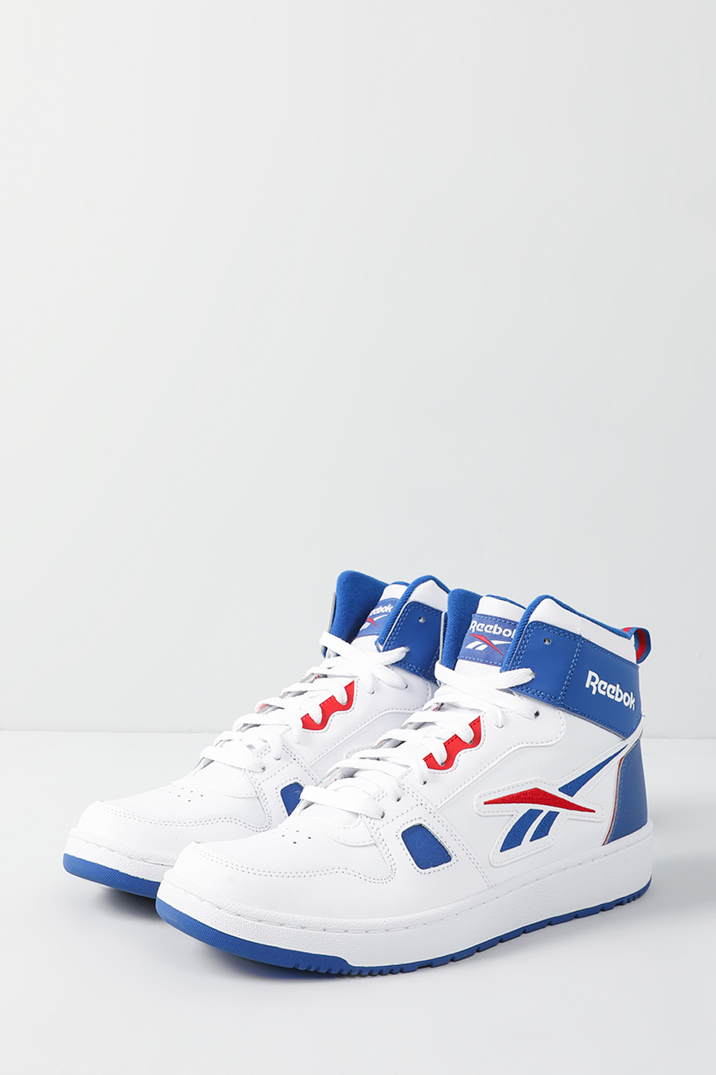 

Кеды мужские Reebok G57705-GZ9292 белые 9.5 US, Белый, G57705-GZ9292