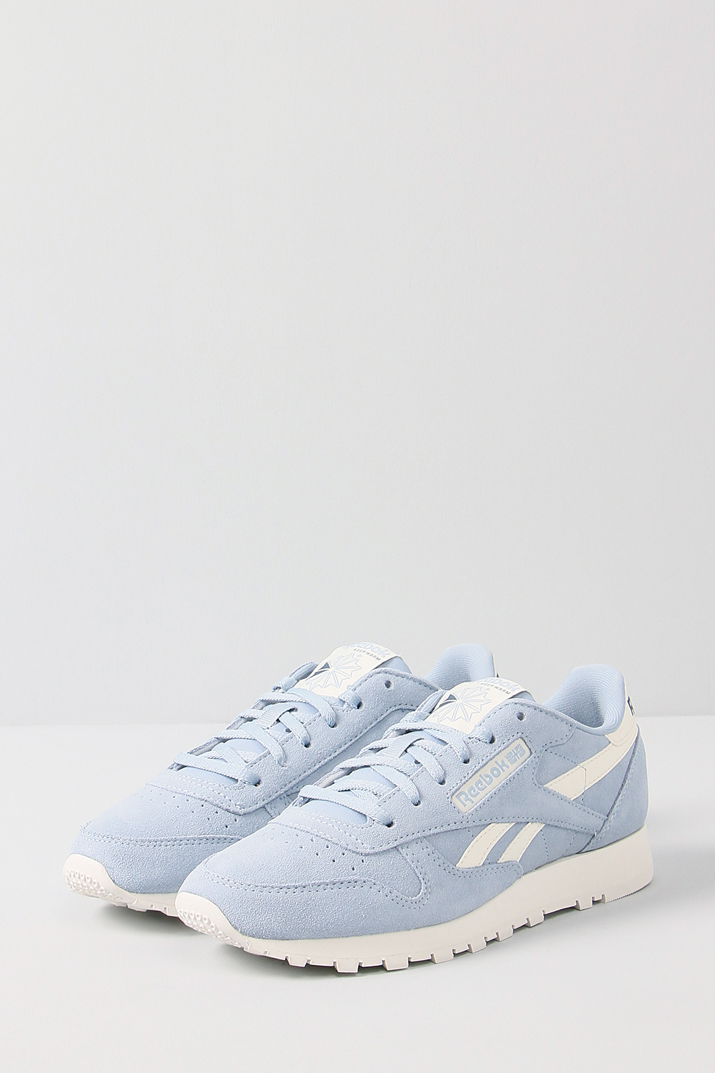 

Кроссовки женские Reebok IE4996 голубые 7.5 US, Голубой, IE4996