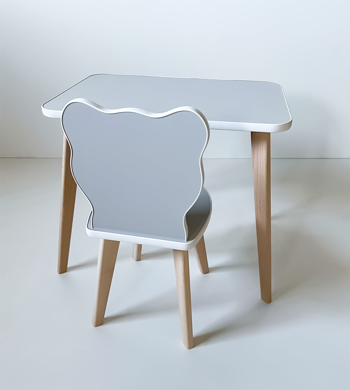 Комплект детской мебели RuLes прямоугольный столик и стульчик мишка, серый 12620