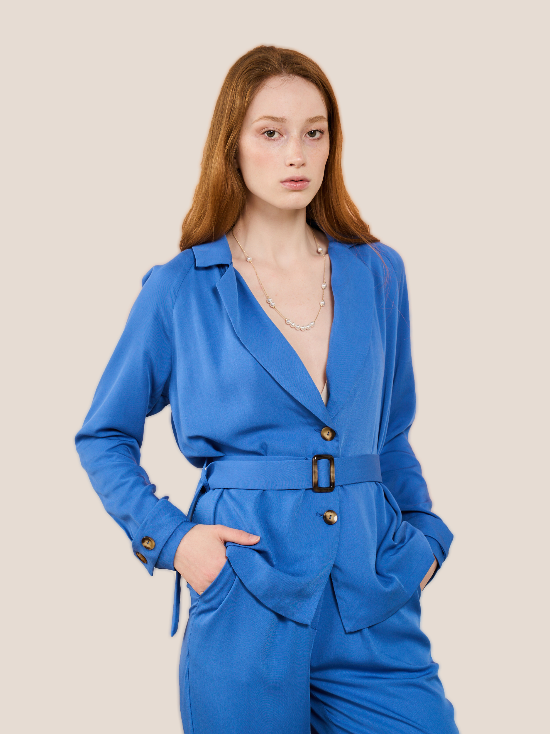 

Костюм женский BrandStoff BS18132 голубой 48 RU, BS18132