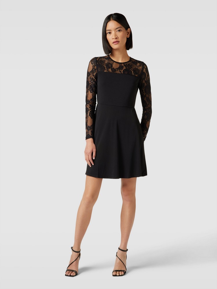 

Платье женское Vero Moda 10296124 черное XL, Черный, 10296124
