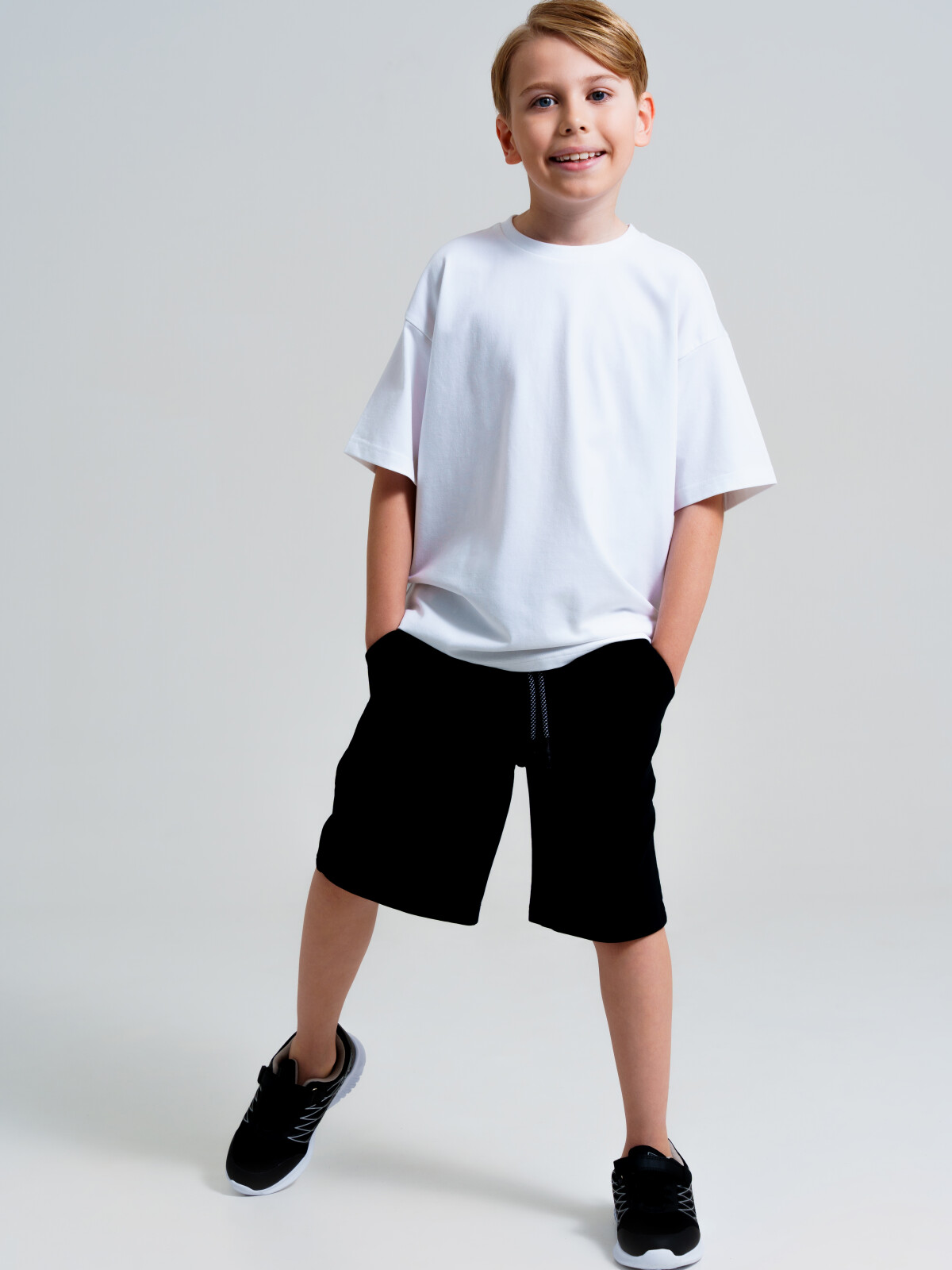 

Костюм повседневный PlayToday 22417137, белый, черный, 158, 22417137