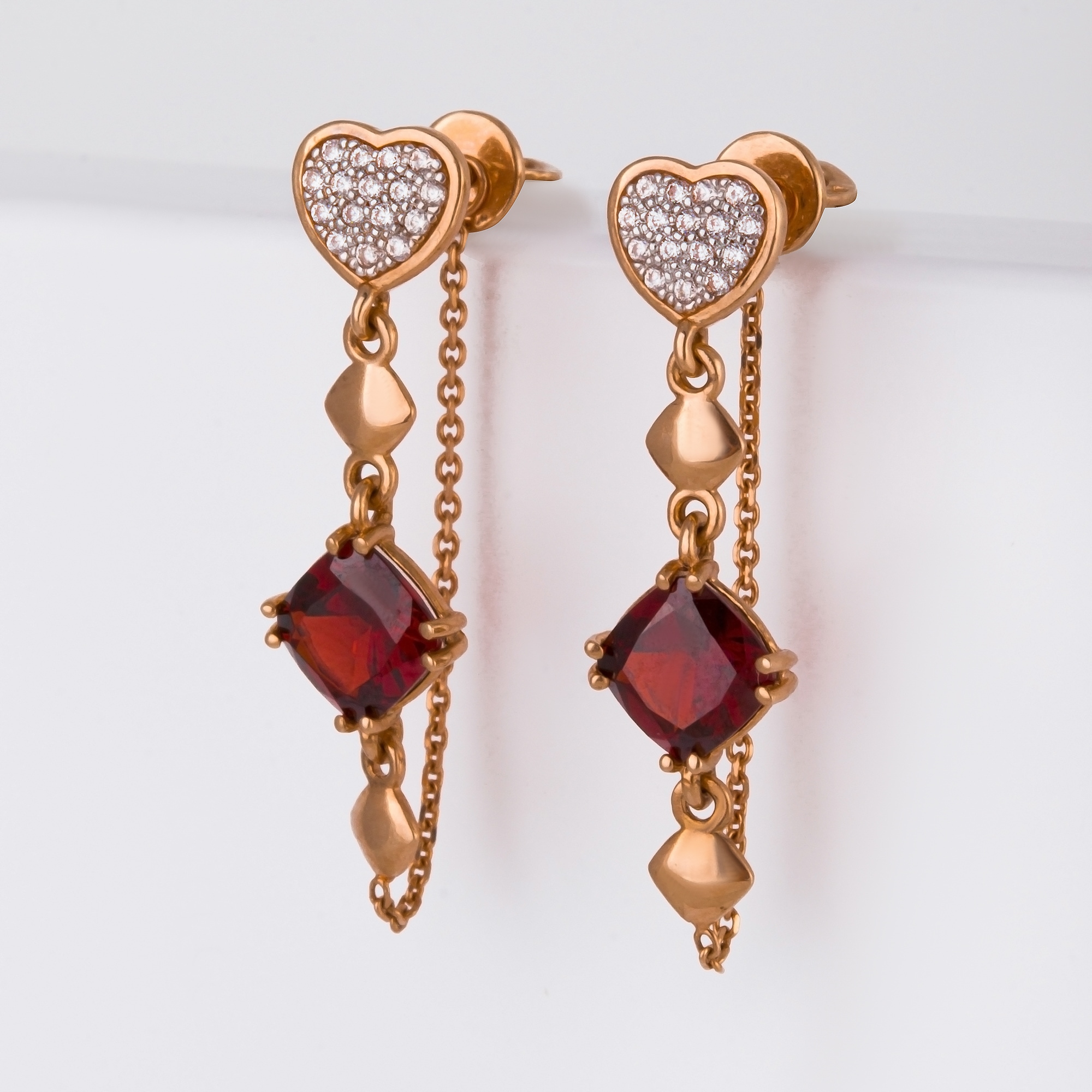 

Серьги женские из золота НАШЕ ЗОЛОТО НЮ102020793097гр, гранат/фианит, НЮ102020793097гр