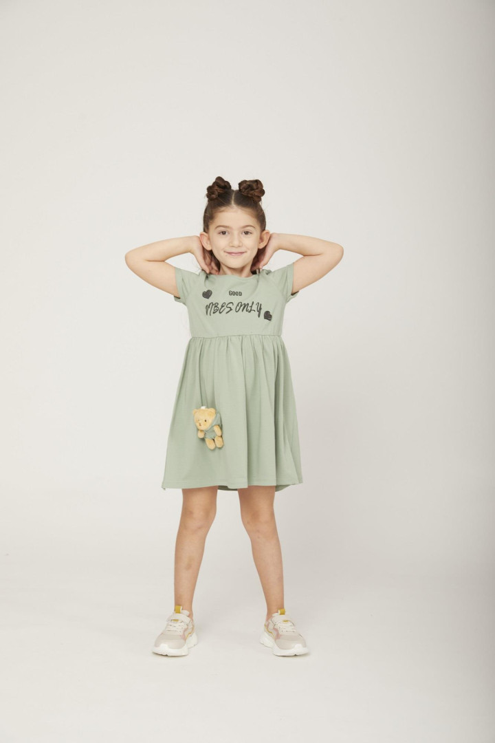 Платье для девочки LittleStar L12122Y2310 кремовый 3-4 лет (доставка из-за рубежа)