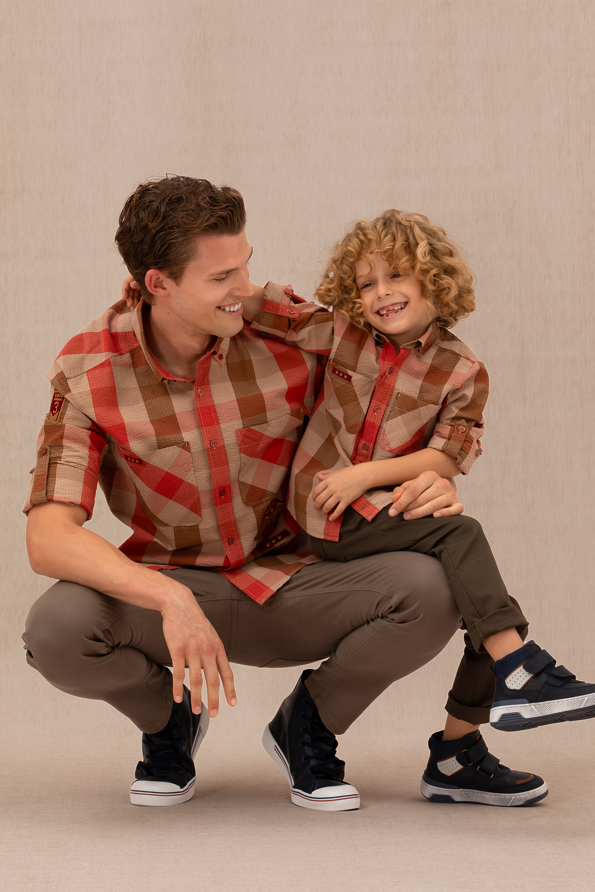 

Рубашка детская US Polo Assn G083SZ0040GAZABOKIDS_VR031, красный, коричневый, 104, G083SZ0040GAZABOKIDS_VR031