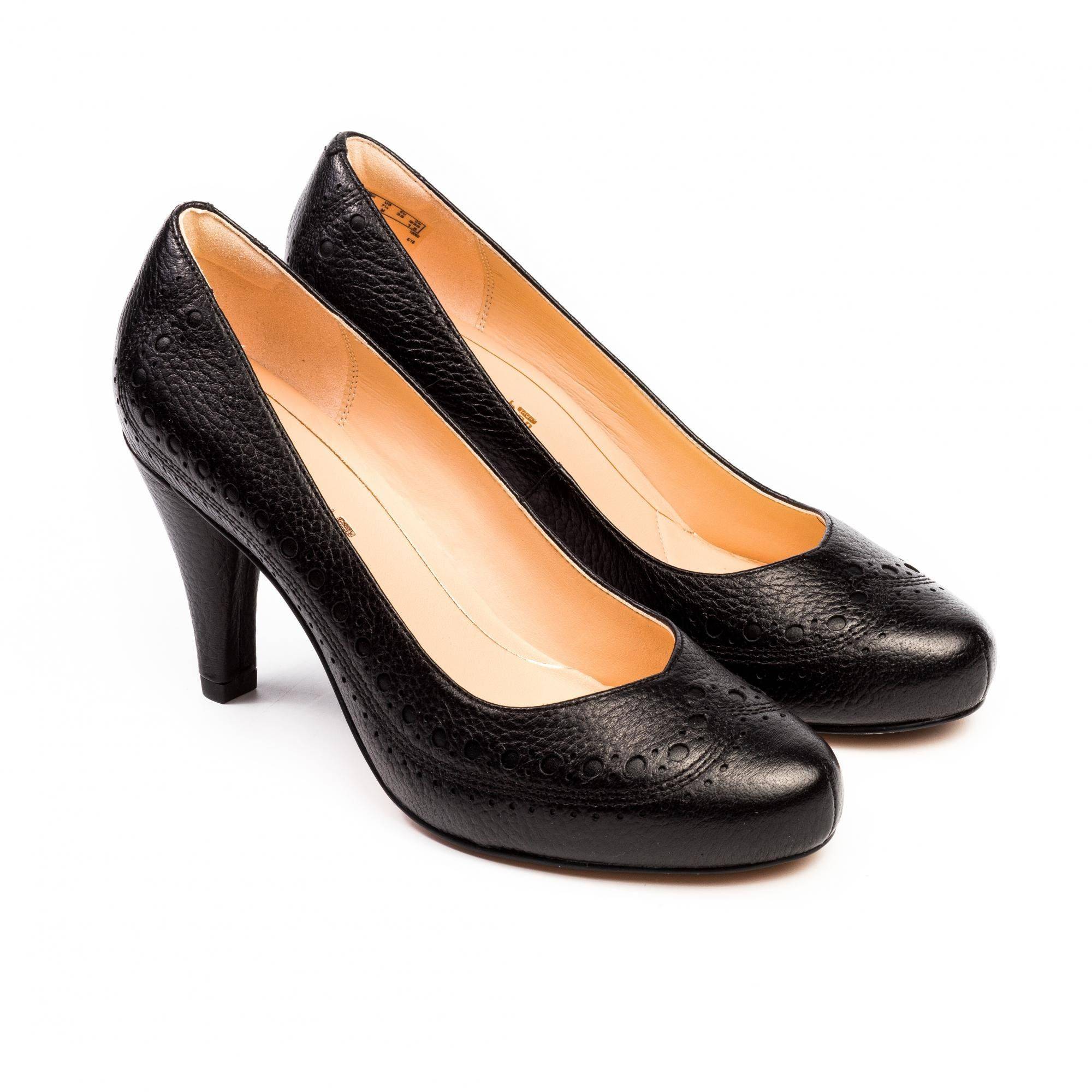 

Туфли женские Clarks Dalia Ruby 26134969 черные 39 EU, Черный, Dalia Ruby 26134969