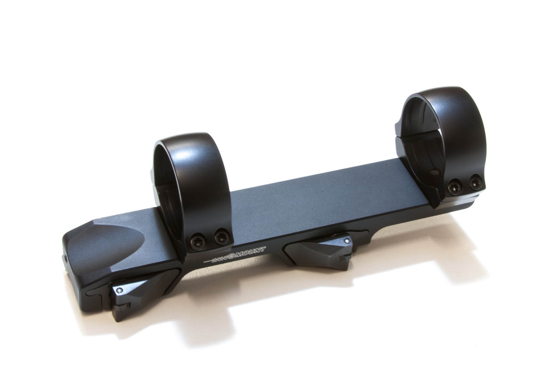 

Кронштейн Innomount Blaser - кольца 40мм BH=17мм (50-40-17-00-800)