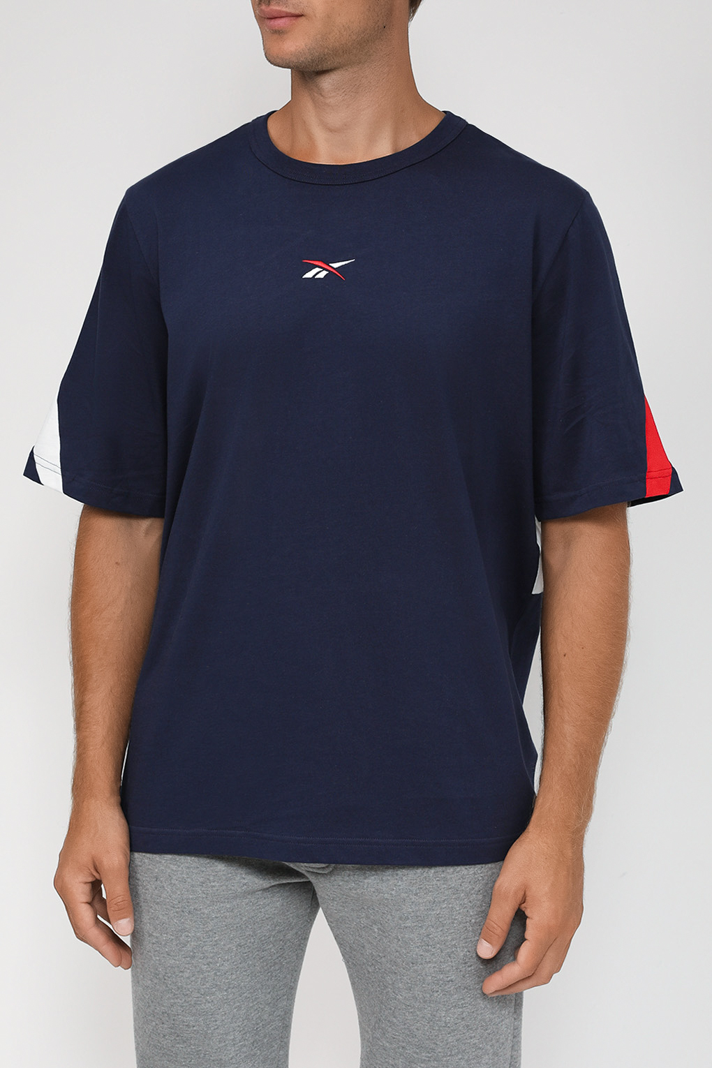 

Футболка мужская Reebok 5313966 синяя 2XL, Синий, 5313966