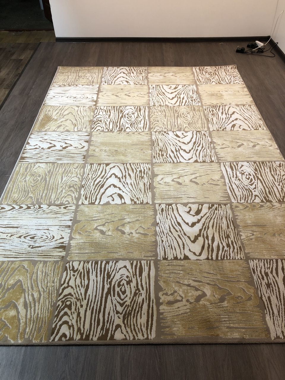 

Ковер QATAR NK307 070 BEIGE