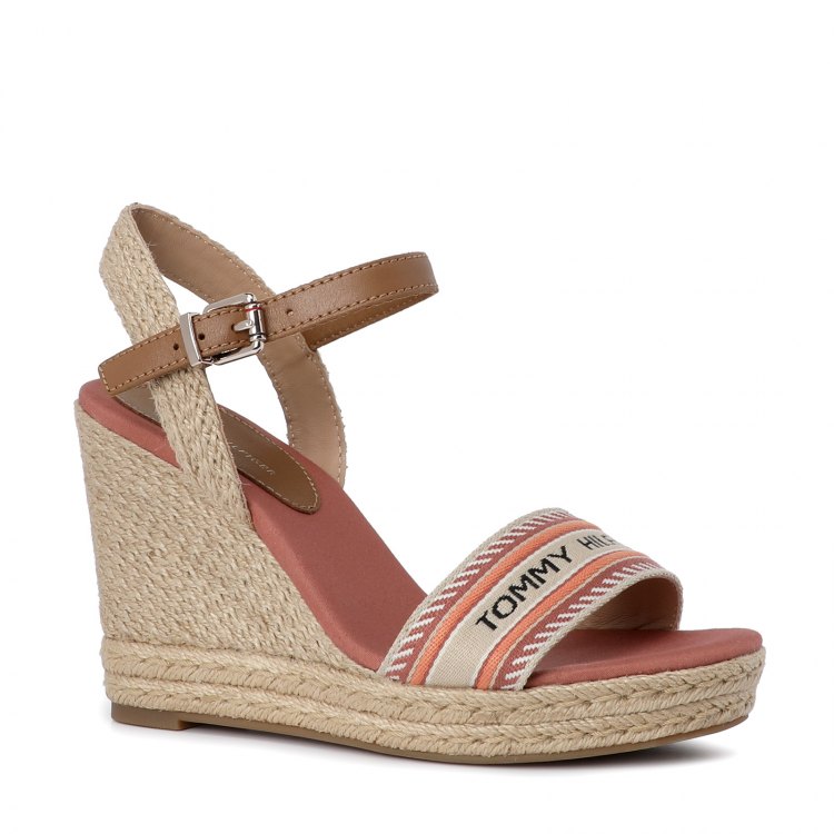 фото Женские босоножки tommy hilfiger th artisanal high wedge sandal цв. светло-розовый 40 eu