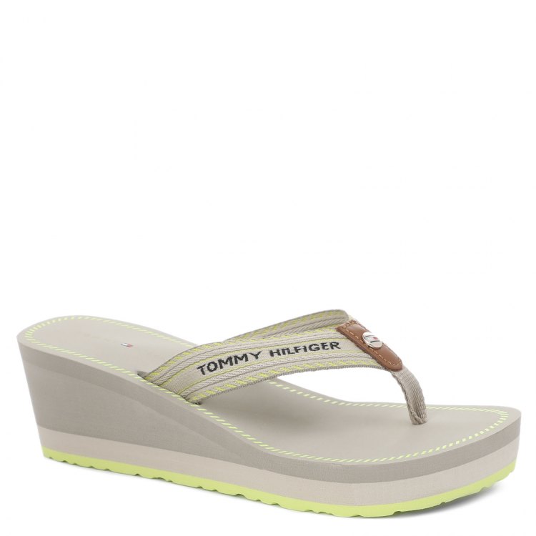 фото Женские сланцы tommy hilfiger th artisanal wedge beach sandal цв. светло-серый 40 eu