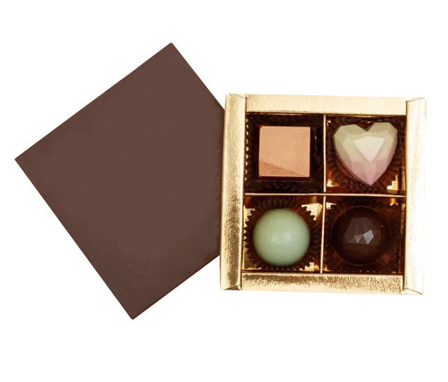 

Набор шоколадных конфет VioChoco Феодора ассорти ручной работы, 70 грамм