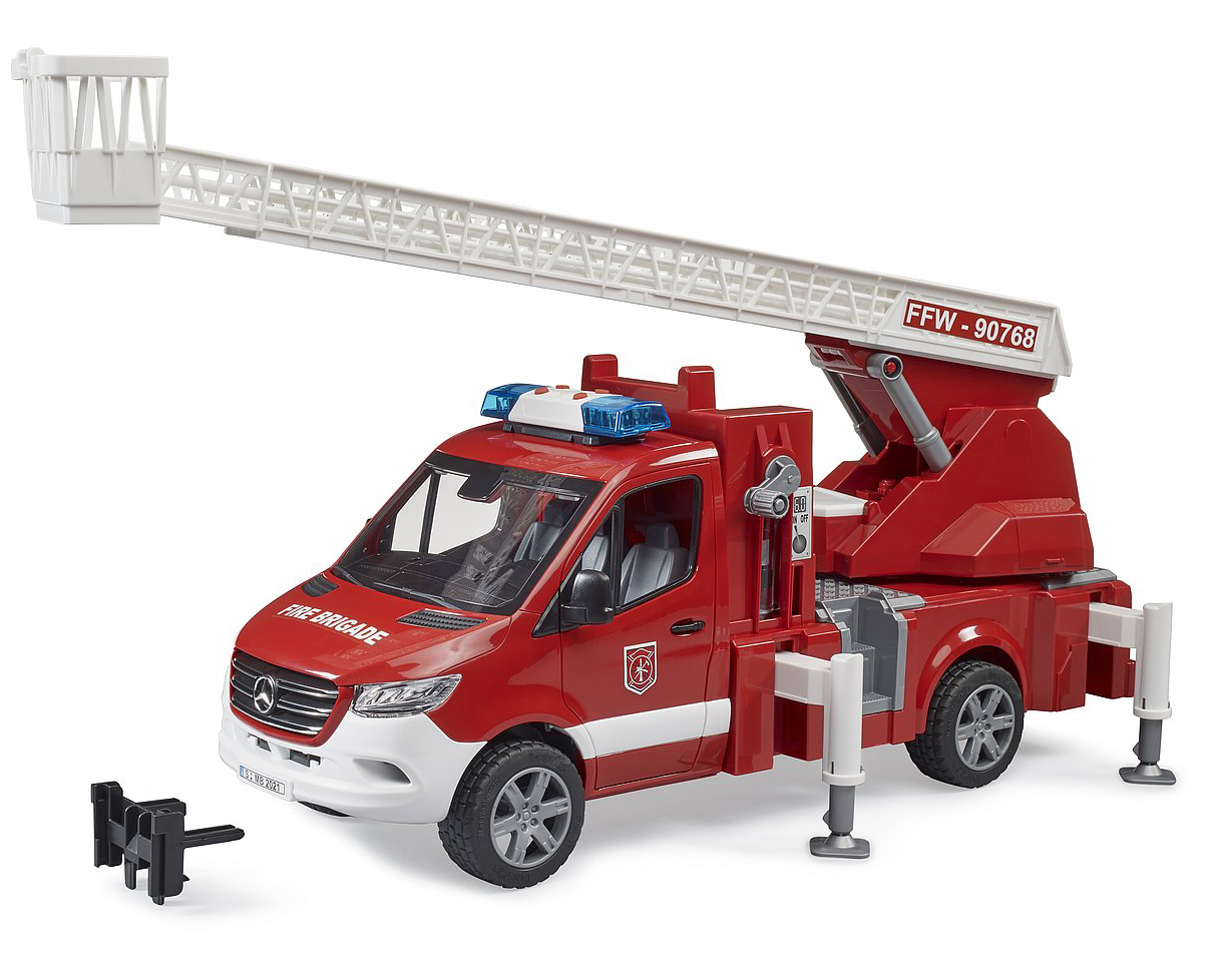Пожарная машина Bruder 02673 MB Sprinter с лестницей и водяным насосом пожарная машина bruder man с лестницей и помпой с модулем
