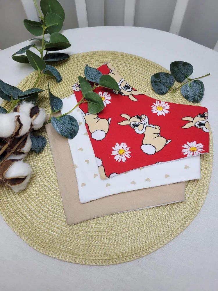 Нагрудники непромокаемые Зайчики на красном + бежевый + беж.сердечки 3шт