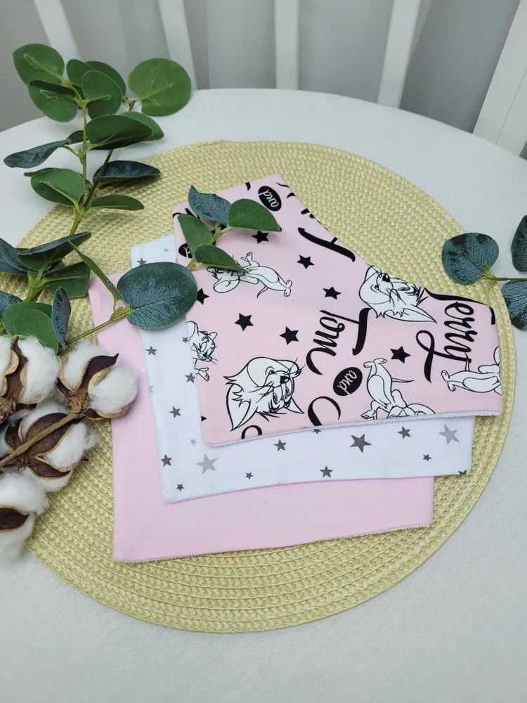 Нагрудники непромокаемые Том и Джери на нежно-розовом 3шт